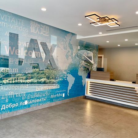 Travelodge By Wyndham Lax Эль-Сегундо Экстерьер фото
