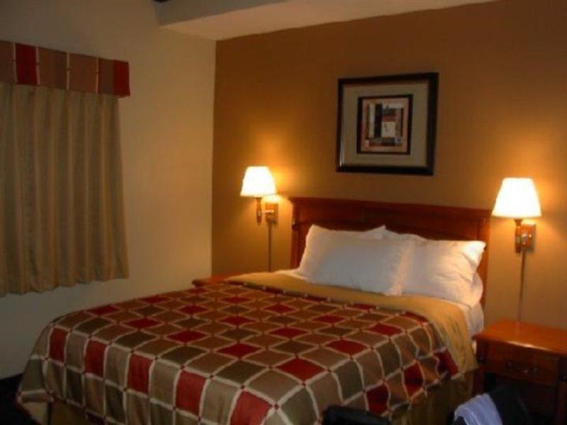Travelodge By Wyndham Lax Эль-Сегундо Экстерьер фото
